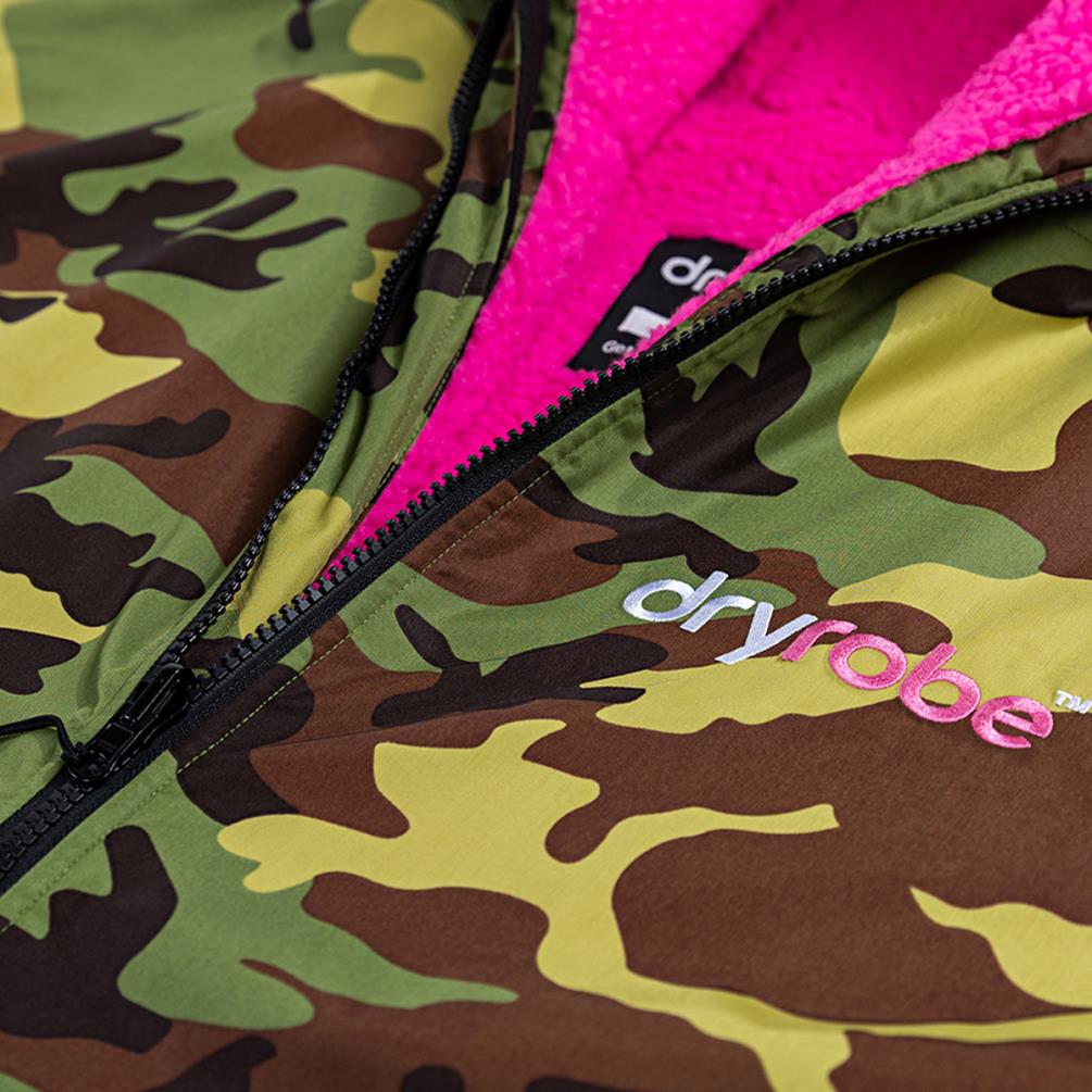 dryrobe Advance Long Sleeve Changing Robe - Camo / Pink Extra Image 4